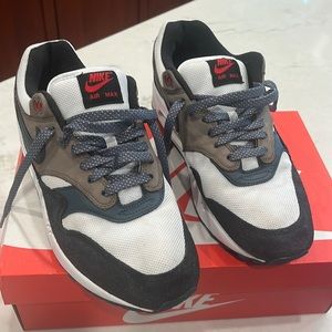 Nike Air Max 1 PRM size 10.5